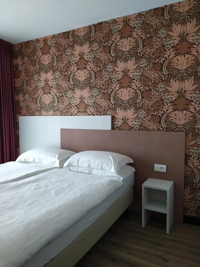 New Garden Hotel Torbole Sul Garda Kültér fotó